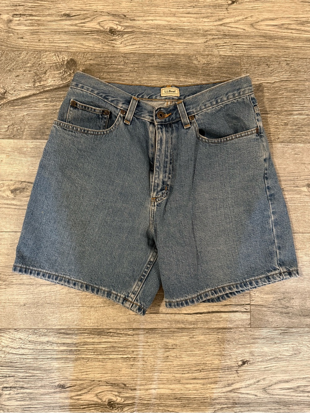 Vintage L.L. bean mom denim Jean shorts S/M